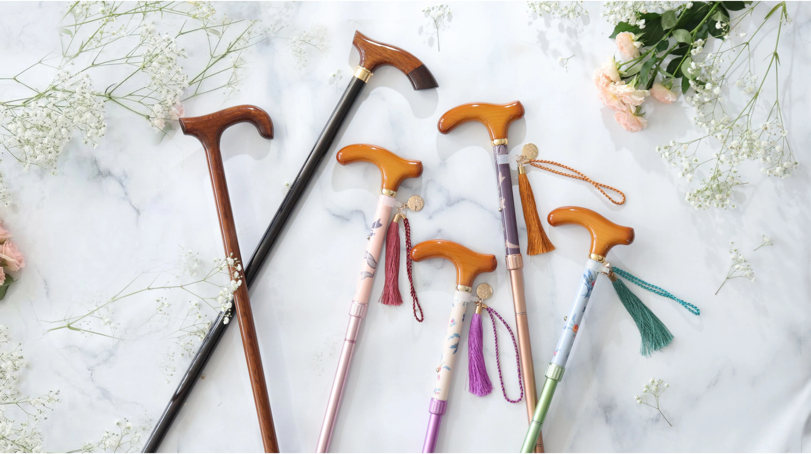 おしゃれ　杖・おしゃれ杖　BON BON STICK　メインビジュアル 上質なおしゃれ杖のファッションコーデ1