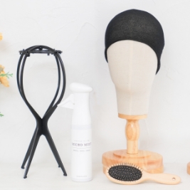 お手入れに欠かせない小物セットをプレゼント！