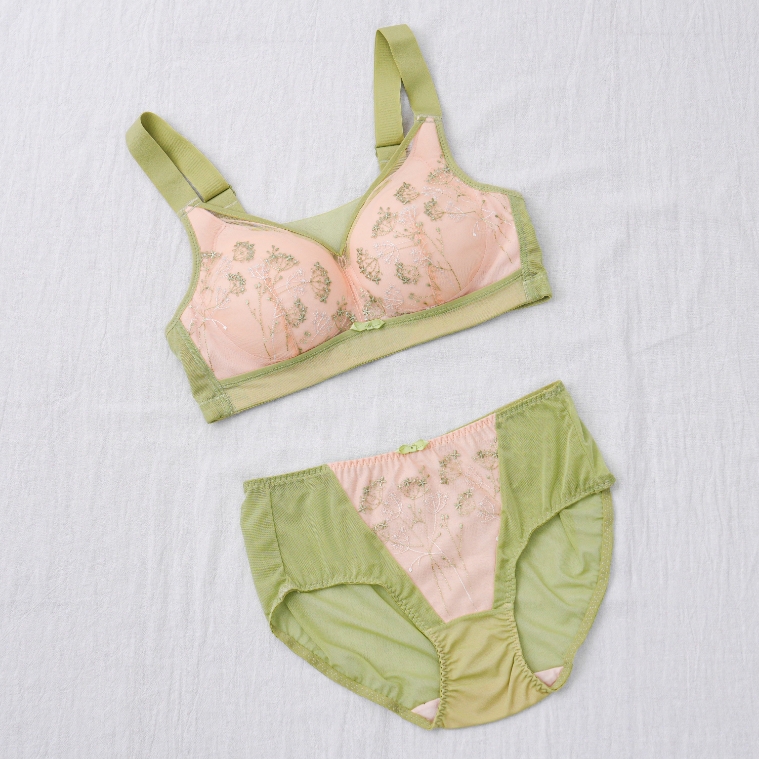 Flora Bloom 乳がんブラ 上下セット（パッド対応）